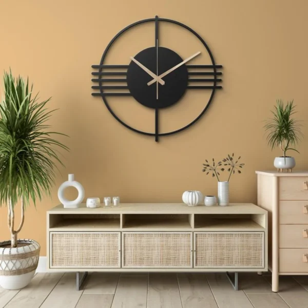 Modern Line Art Siyah Metal Duvar Saati